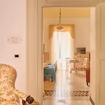 Palazzo Scarciglia Гостевой дом